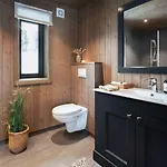Modern With Panoramic Views At Nesfjellet